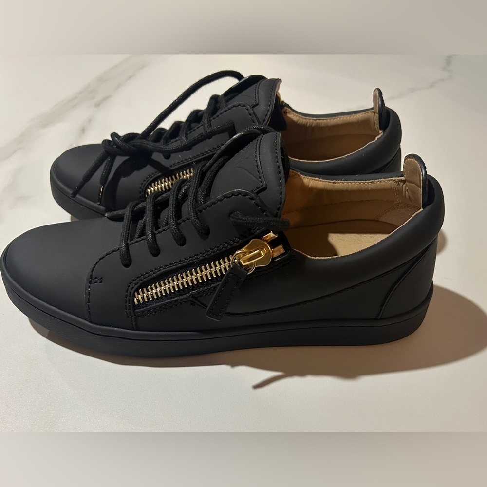 Giuseppe Zanotti Black and Gold Sneakers with Sleek Design - Picture 7 of 9